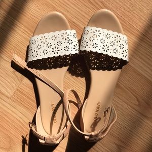 old navy sandals
